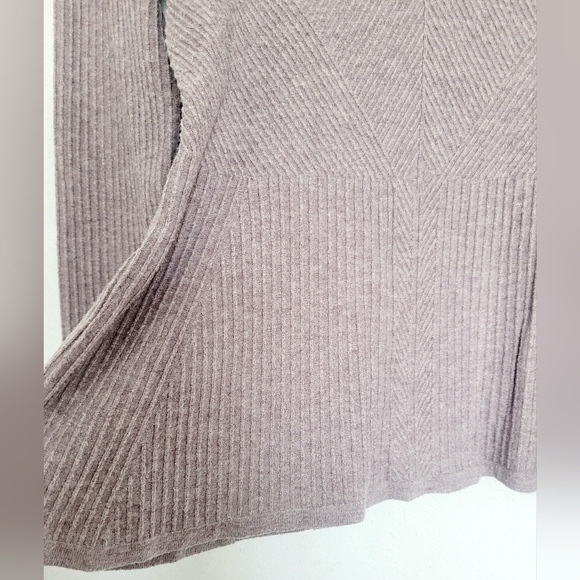 Vila Milano Women's Wool Blend Sweater Boat Neck Soft Peplum Hem Mauve Small - Picture 6 of 16